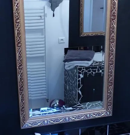 Proche Cite Chez Jimmy *